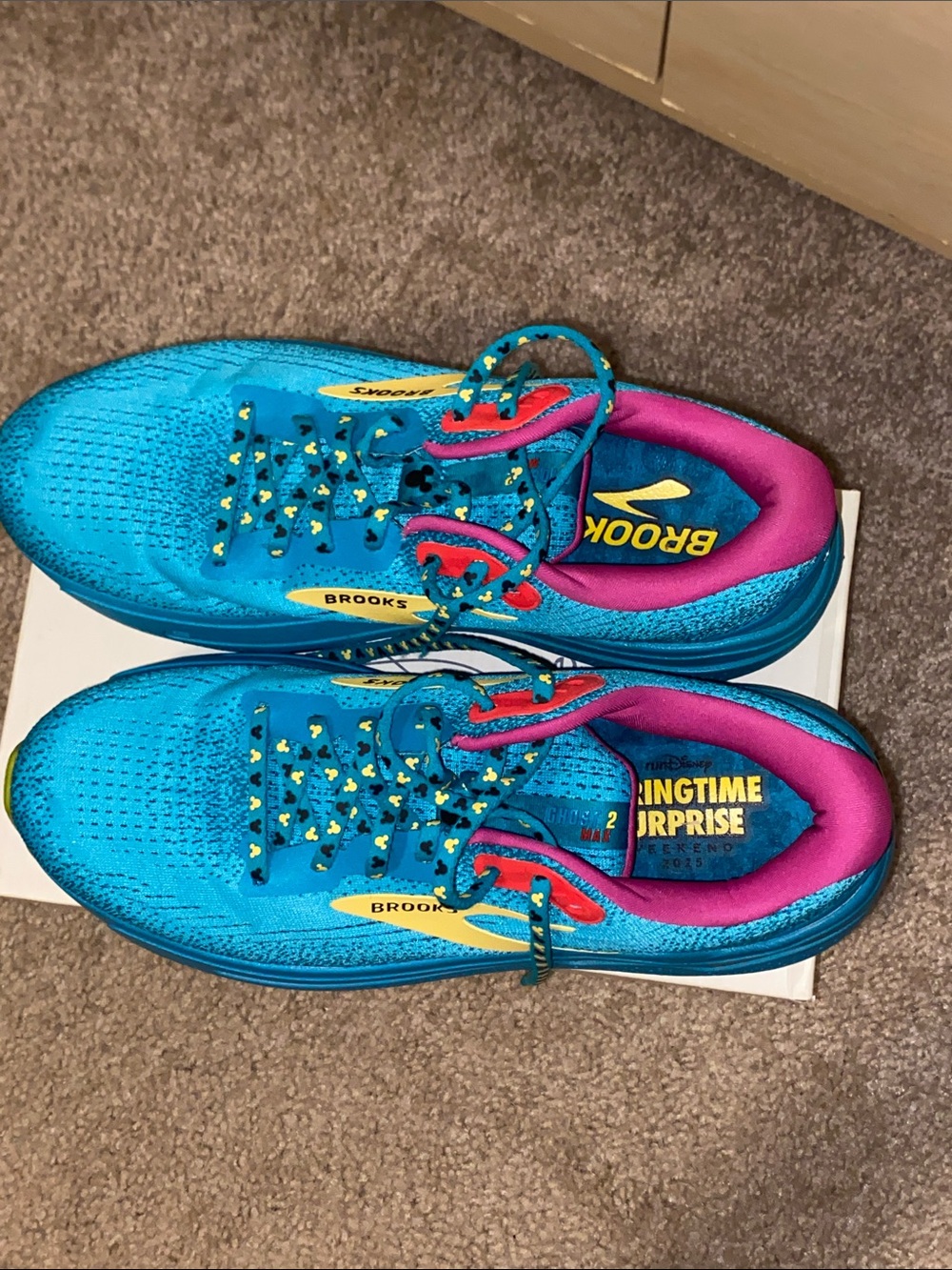 Brooks Ghost Max Run Disney Springtime Suprise 2025 size 9.5 men’s - Picture 2 of 7